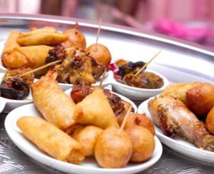 Read more about the article Exploring the Delicious World of Small Chops: A Guide to Nigeria’s Irresistible Finger Foods